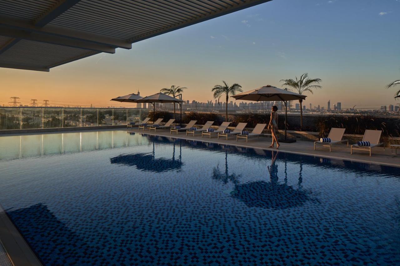 Novotel Jumeirah Village Triangle Dubai Ngoại thất bức ảnh