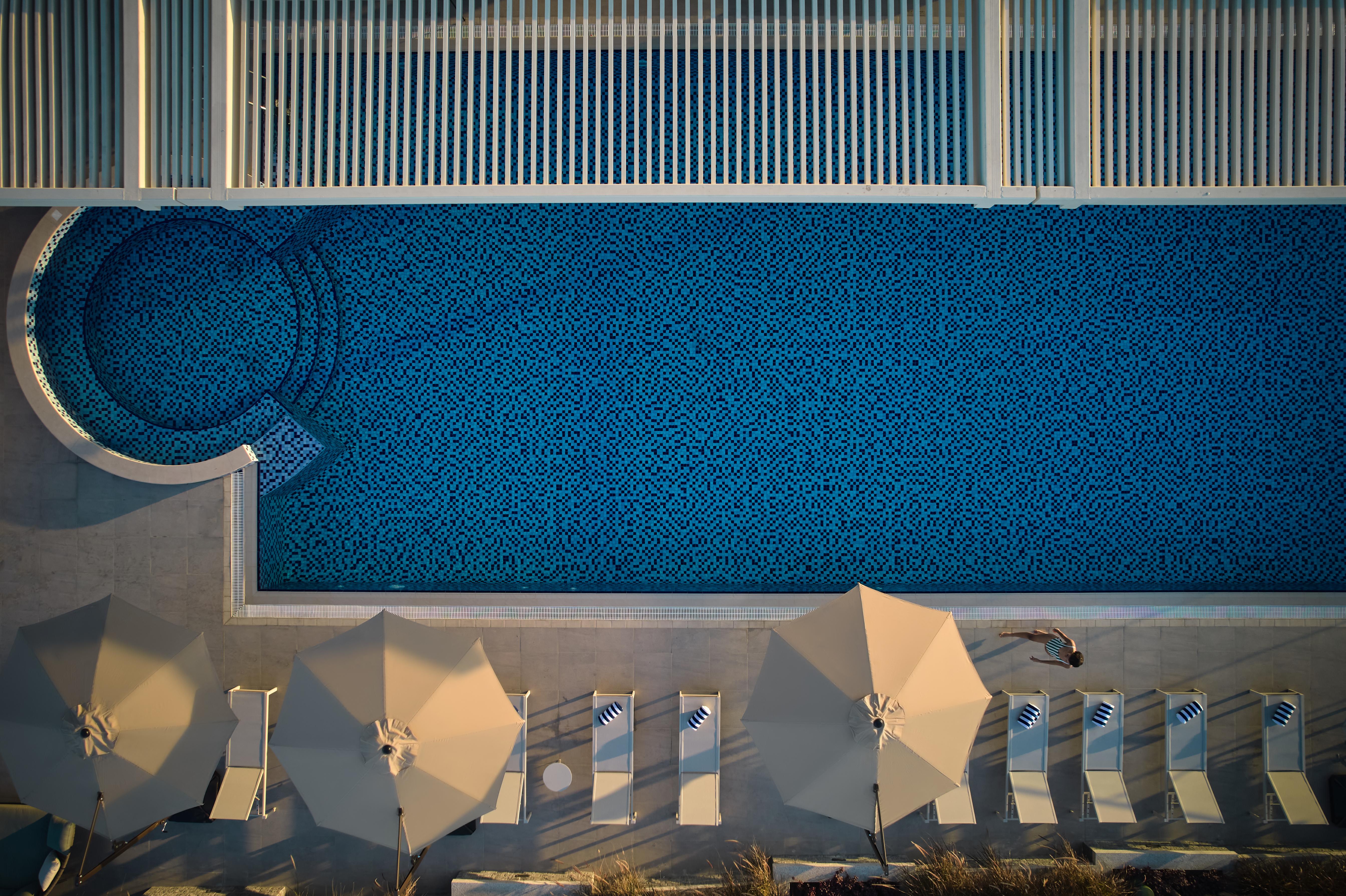 Novotel Jumeirah Village Triangle Dubai Ngoại thất bức ảnh